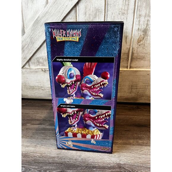 Killer Klowns From Outer Space Popcorn Babies Light Up Statue Spirit Halloween - Picture 2 of 4